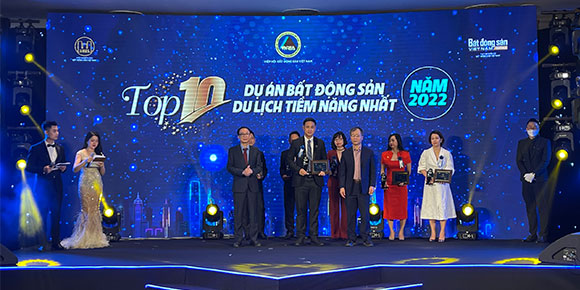 CHARM RESORT HỒ TRÀM ĐƯỢC VINH DANH TOP 10 DỰ ÁN BẤT ĐỘNG SẢN DU LỊCH TIỀM NĂNG NHẤT NĂM 2022